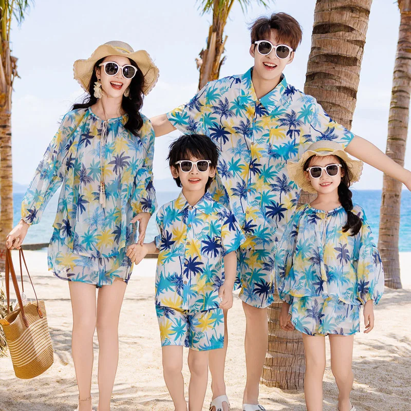 Parent Of Plant - Família férias olhar roupas combinando férias